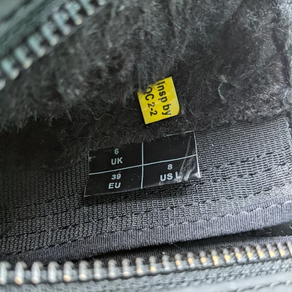 Dr Martens Alyson Boots size 8 in EUC - Picture 10 of 11